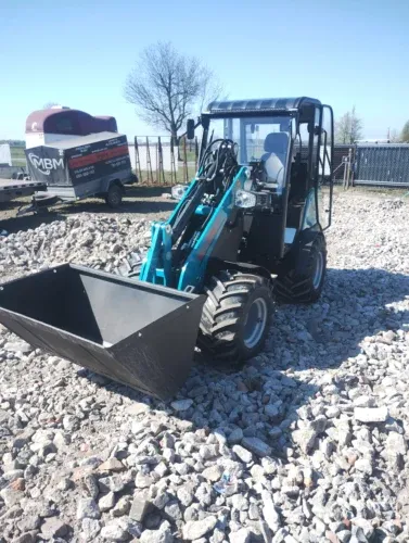 Mini ładowarka Schmidt 3639