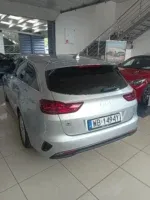 Kia Cee’d Automat>