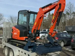 MINIKOPARKA KUBOTA KX027