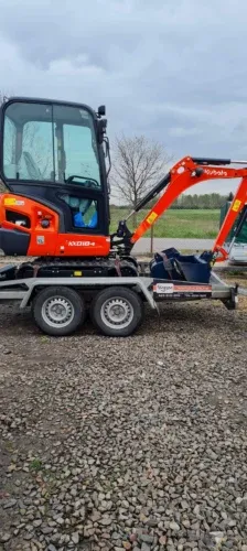 MINIKOPARKA KUBOTA KX018-4
