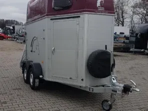 Przyczepa konna
